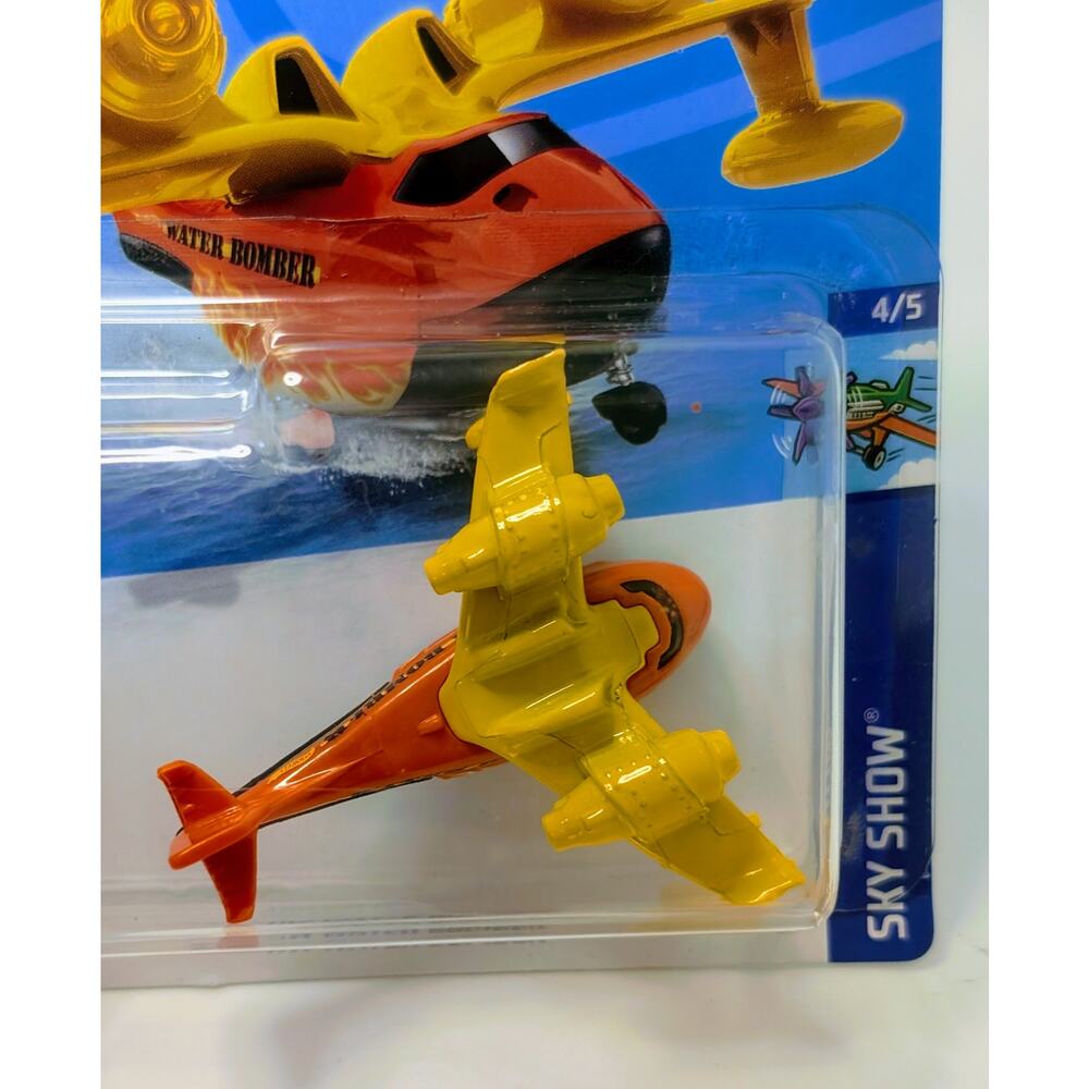 2023 Hot Wheels HW Water Bomber Airplane Sky Show Q Case Yellow